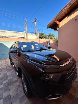 FIAT TORO 2.0 16V TURBO DIESEL RANCH 4WD AT9